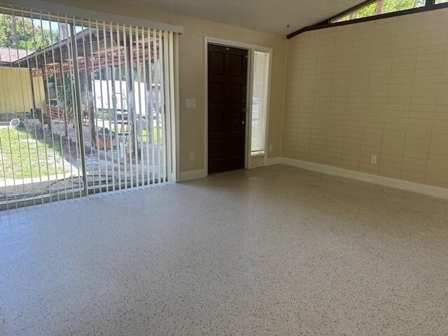 1651 Se 8th Street - Photo 5