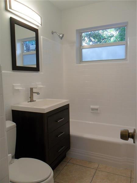 1009 Ne 23rd Drive - Photo 11