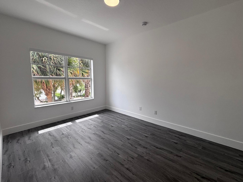 3930 Sabal Way - Photo 16