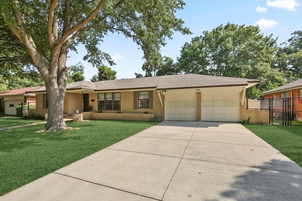 2422 Mockingbird Lane - Photo 30