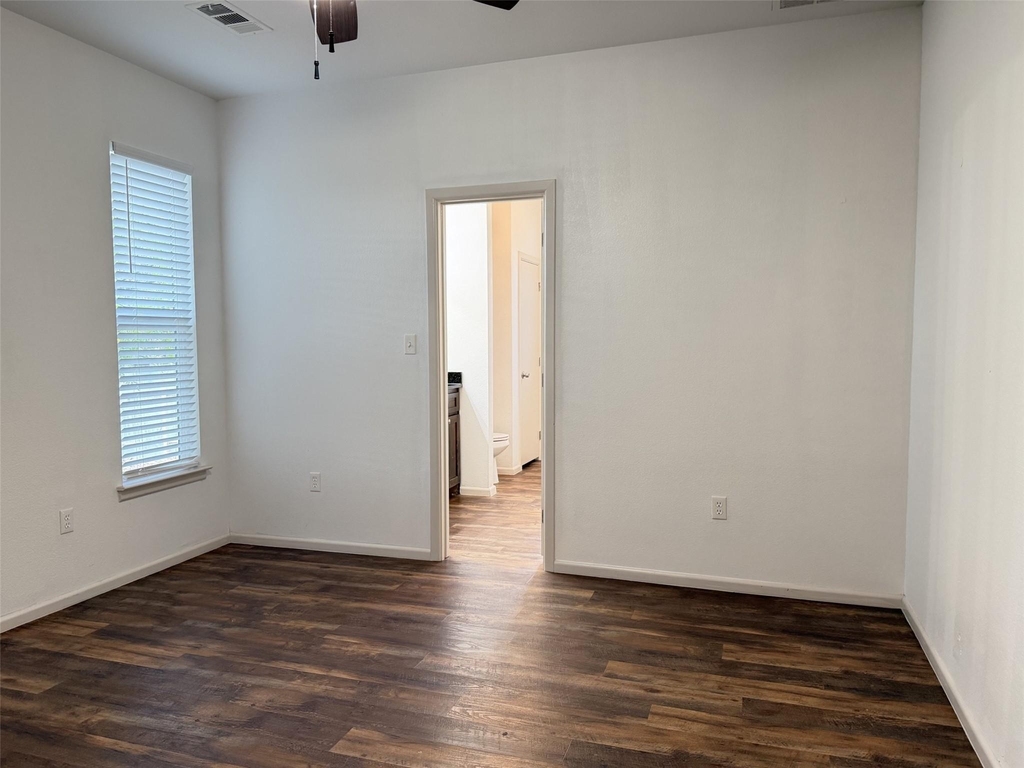 713 N Wood Street - Photo 13