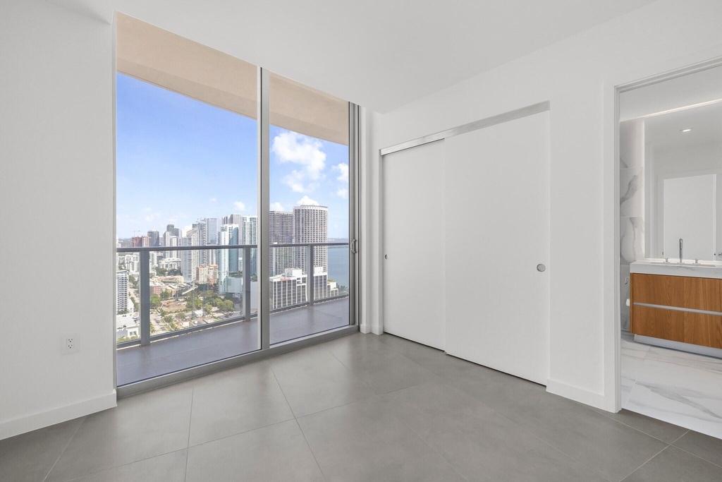 1400 Biscayne Boulevard - Photo 5