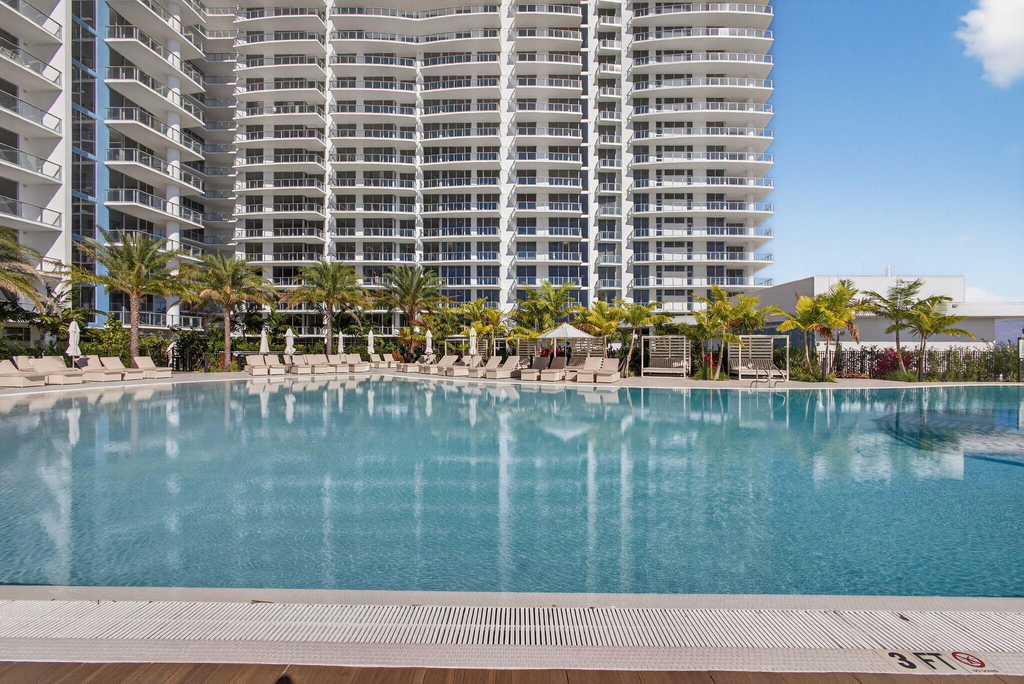 220 Lake Shore Drive - Photo 55