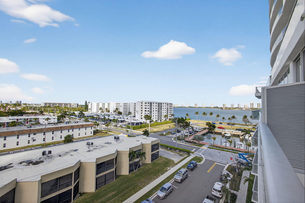 220 Lake Shore Drive - Photo 50