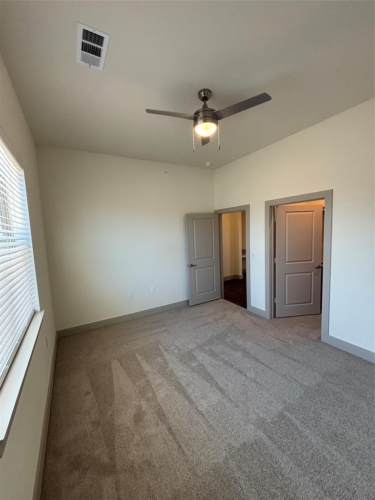 2036 Oak Grove - Photo 20