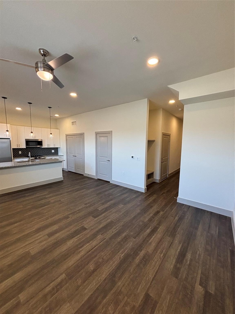 2036 Oak Grove - Photo 5