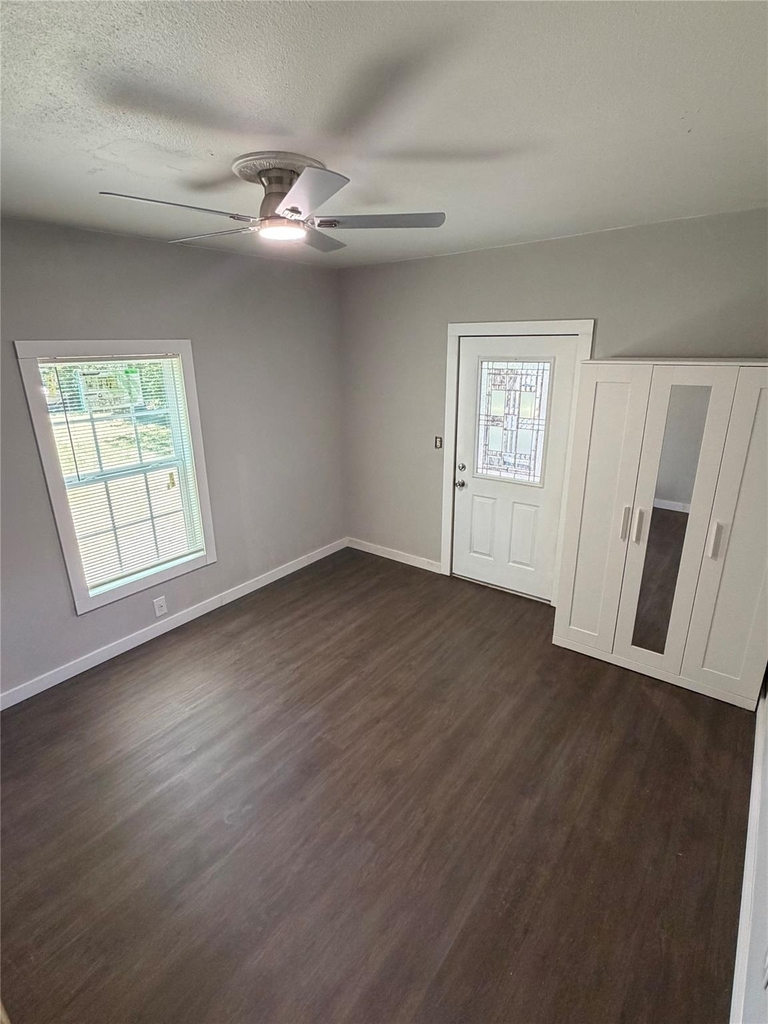 231 Elm Street - Photo 12