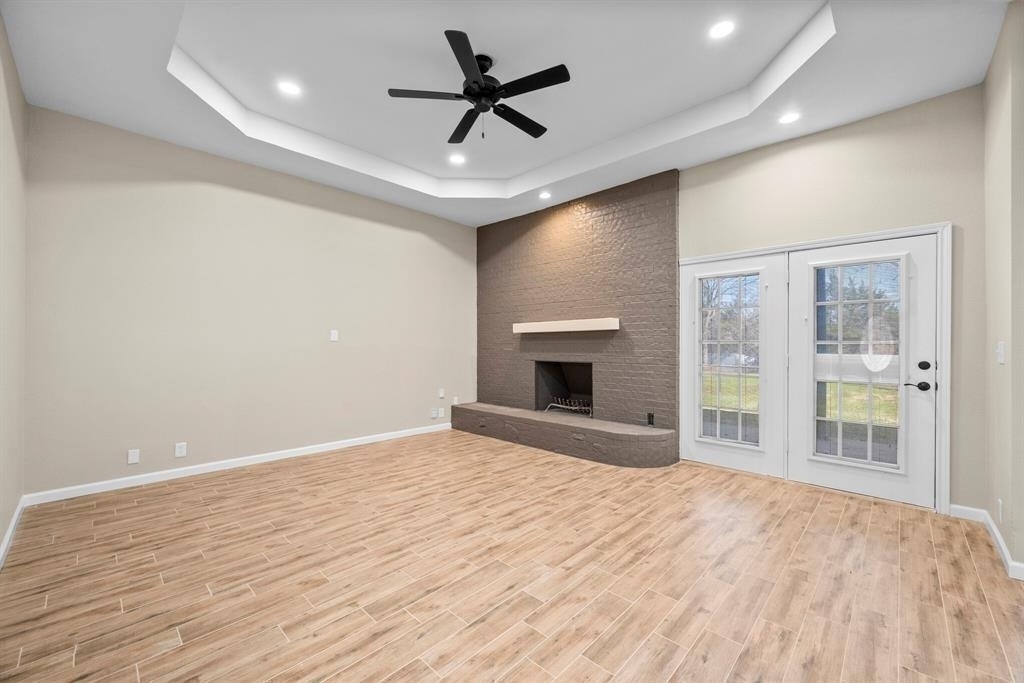 894 Tate Street - Photo 3