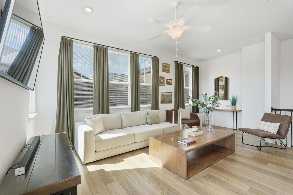 7503 Millingston Road - Photo 10
