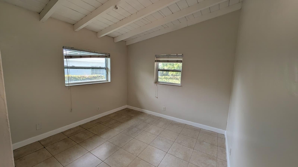 1553 Nw 15th Terrace - Photo 11