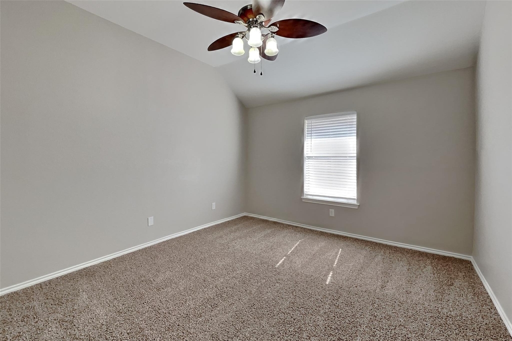 1121 Springwood Drive - Photo 13
