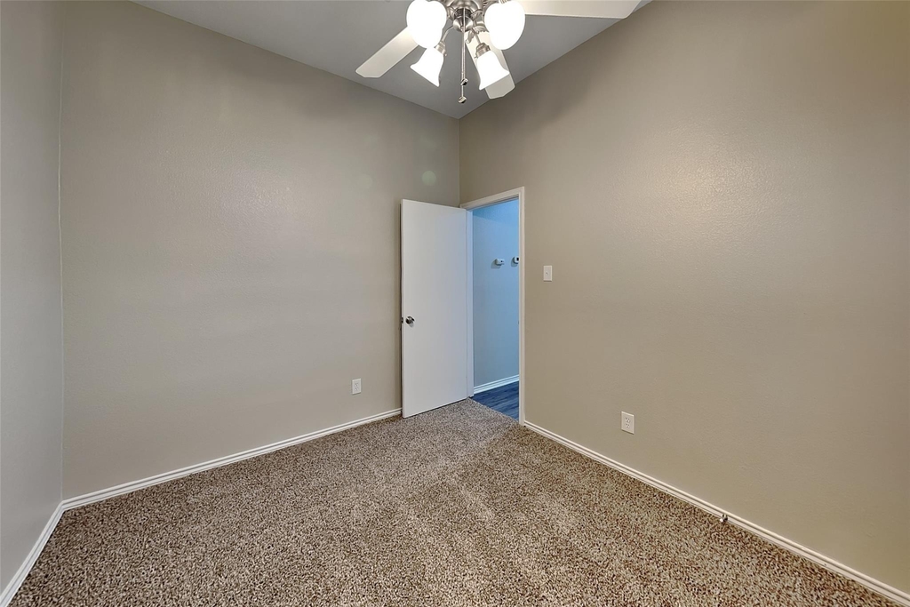 6929 Aston Drive - Photo 12