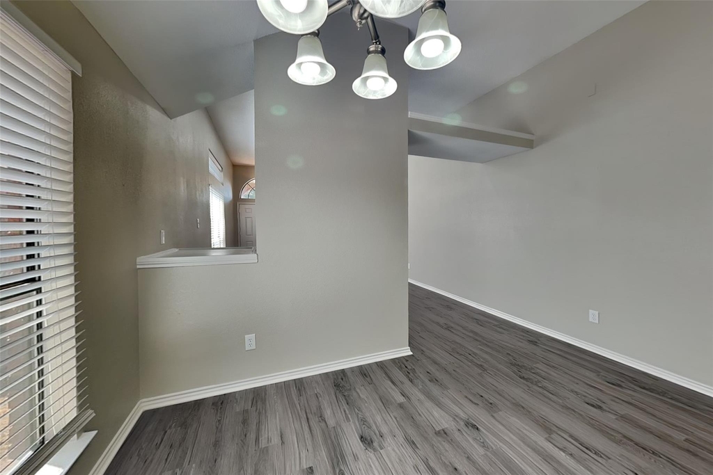 6929 Aston Drive - Photo 5