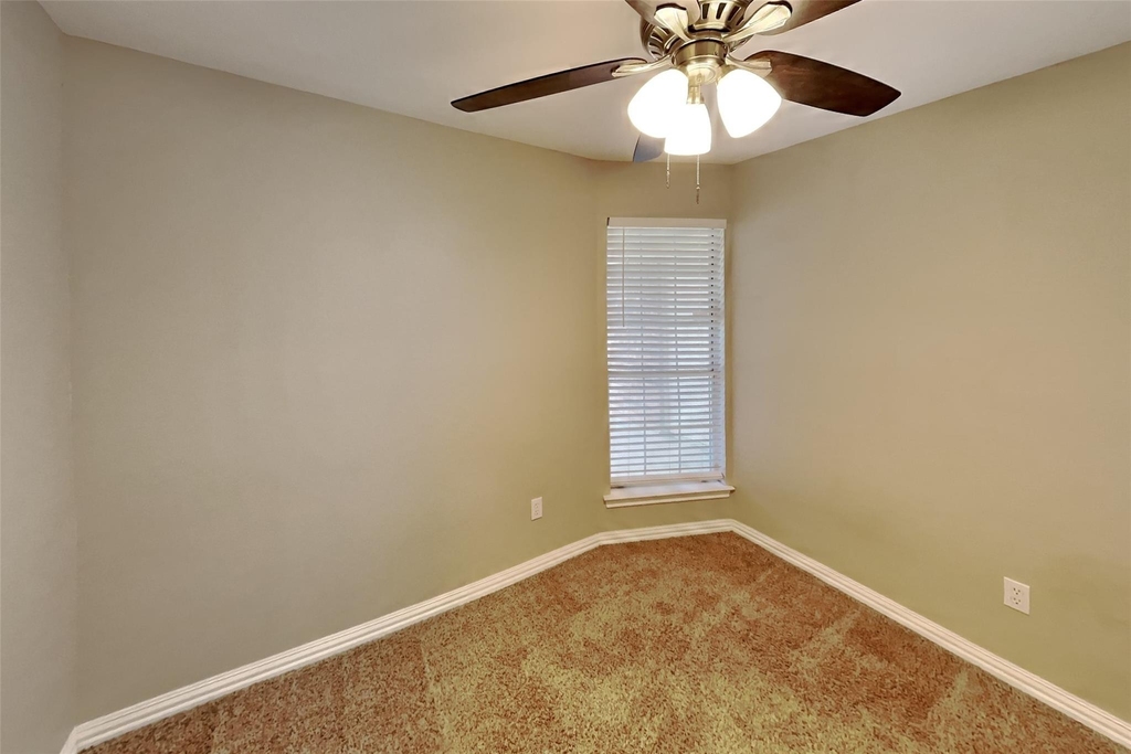 7732 Pear Tree Lane - Photo 11