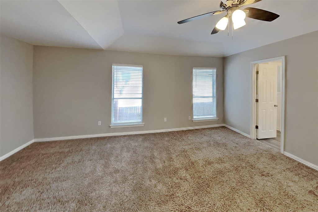 7732 Pear Tree Lane - Photo 5