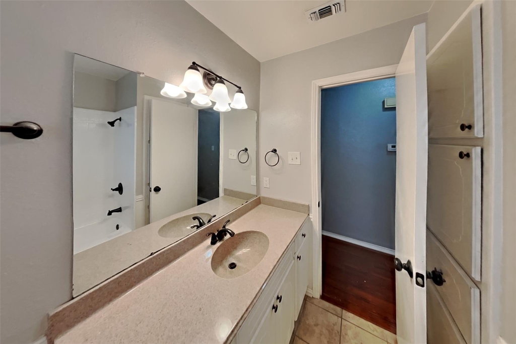 305 Bremen Drive - Photo 17