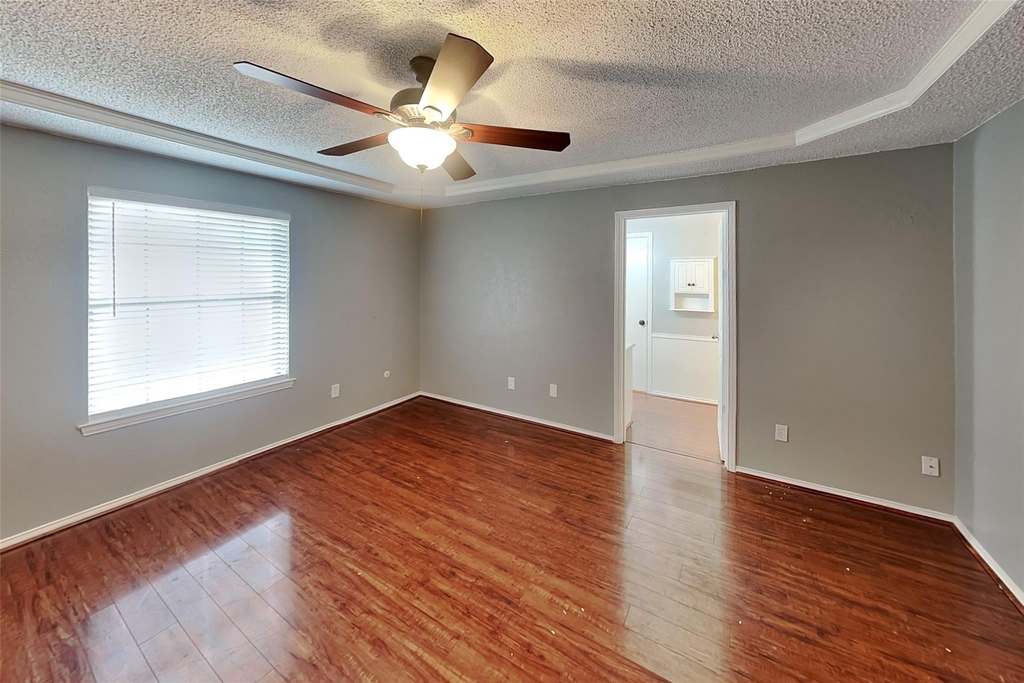 305 Bremen Drive - Photo 7