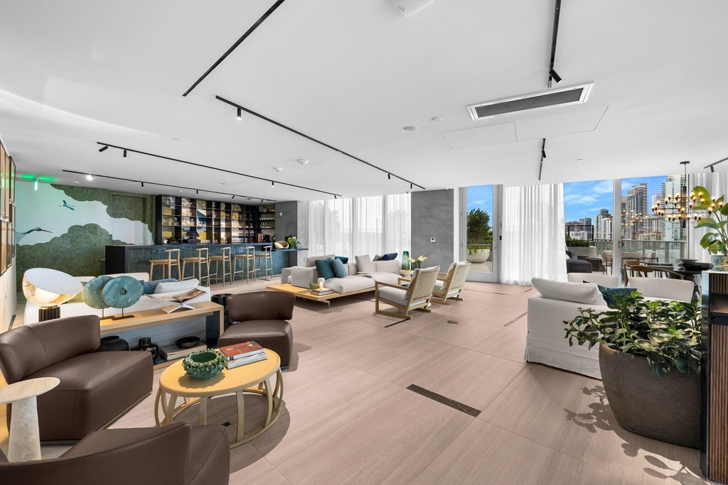 1400 Biscayne Boulevard - Photo 33