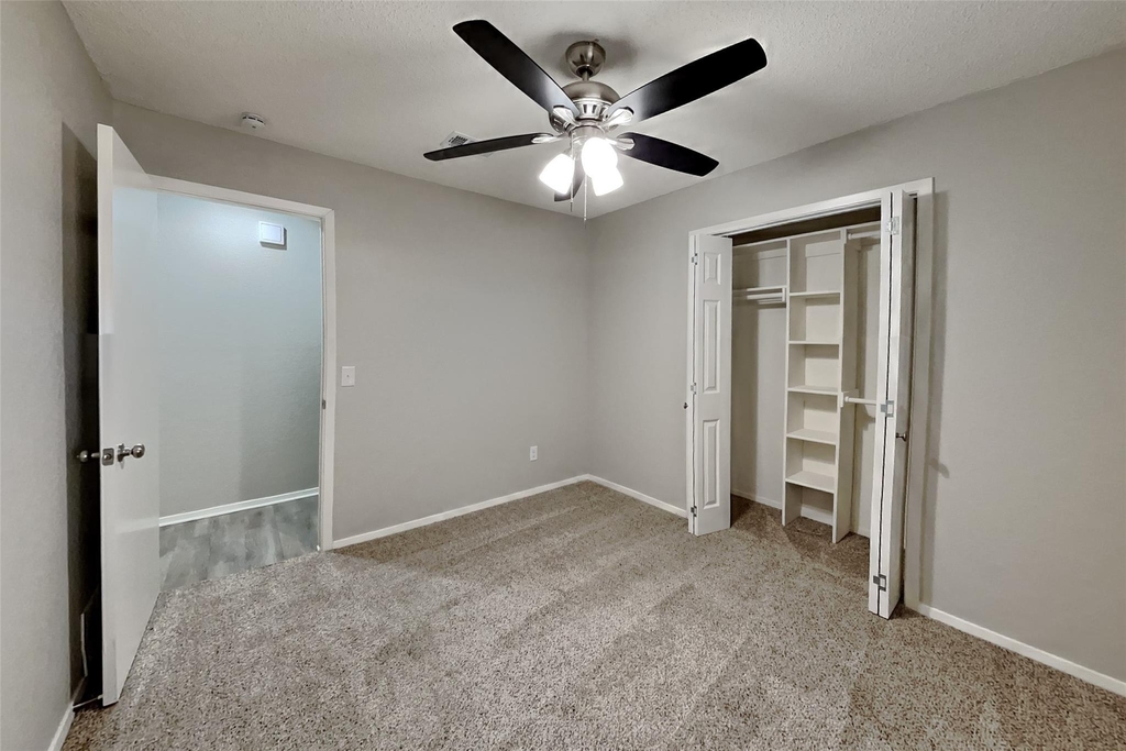 1506 Warwick Drive - Photo 11