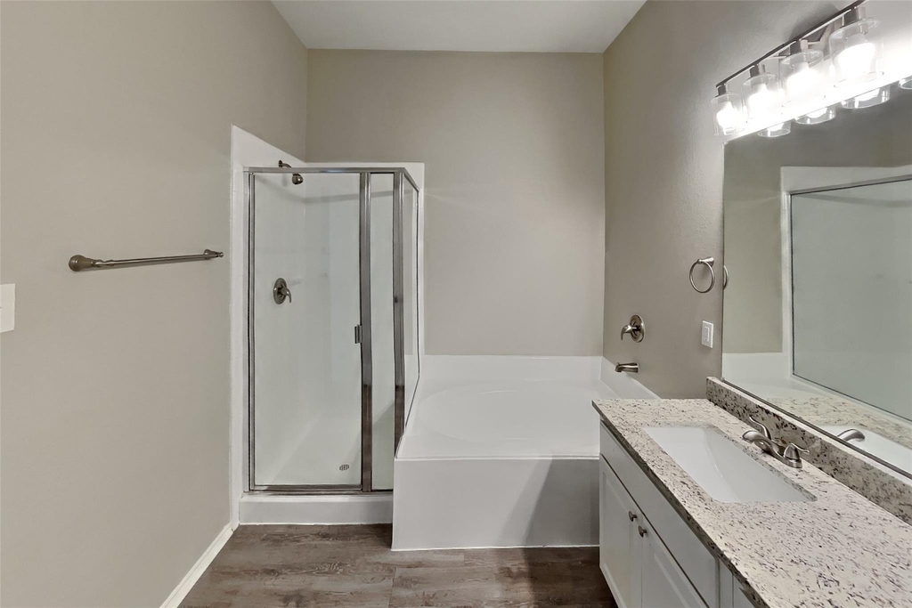 5105 Persimmon Court - Photo 8