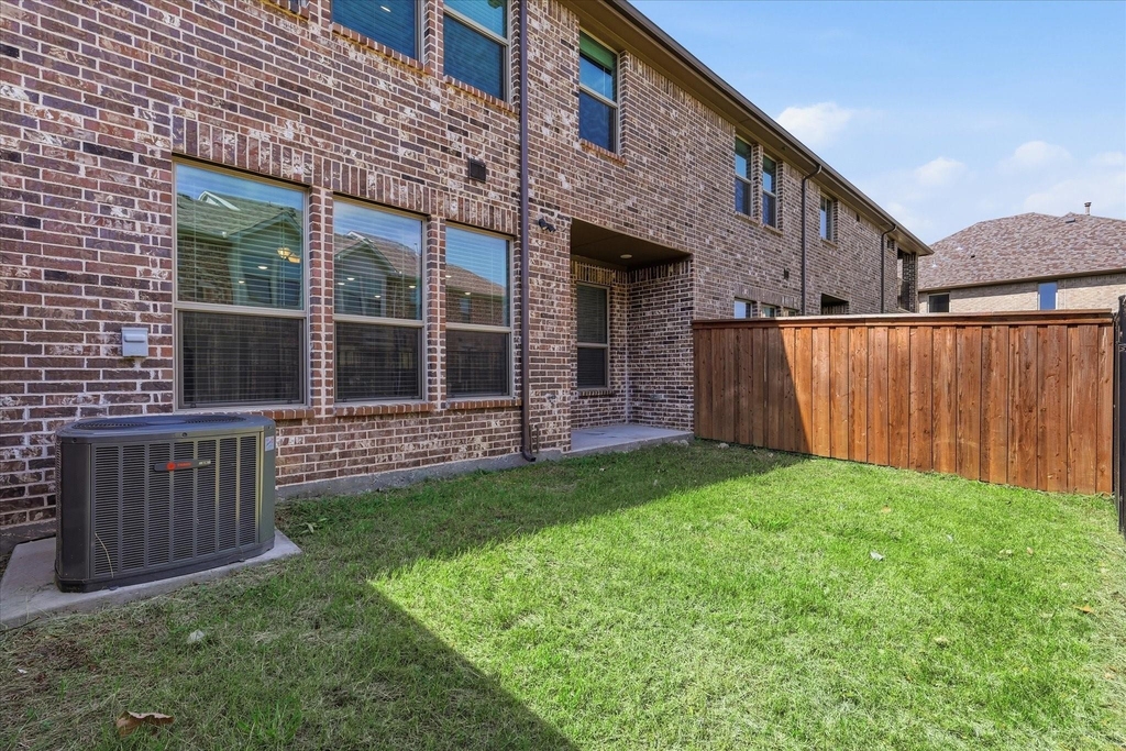519 Sequoia Street - Photo 25