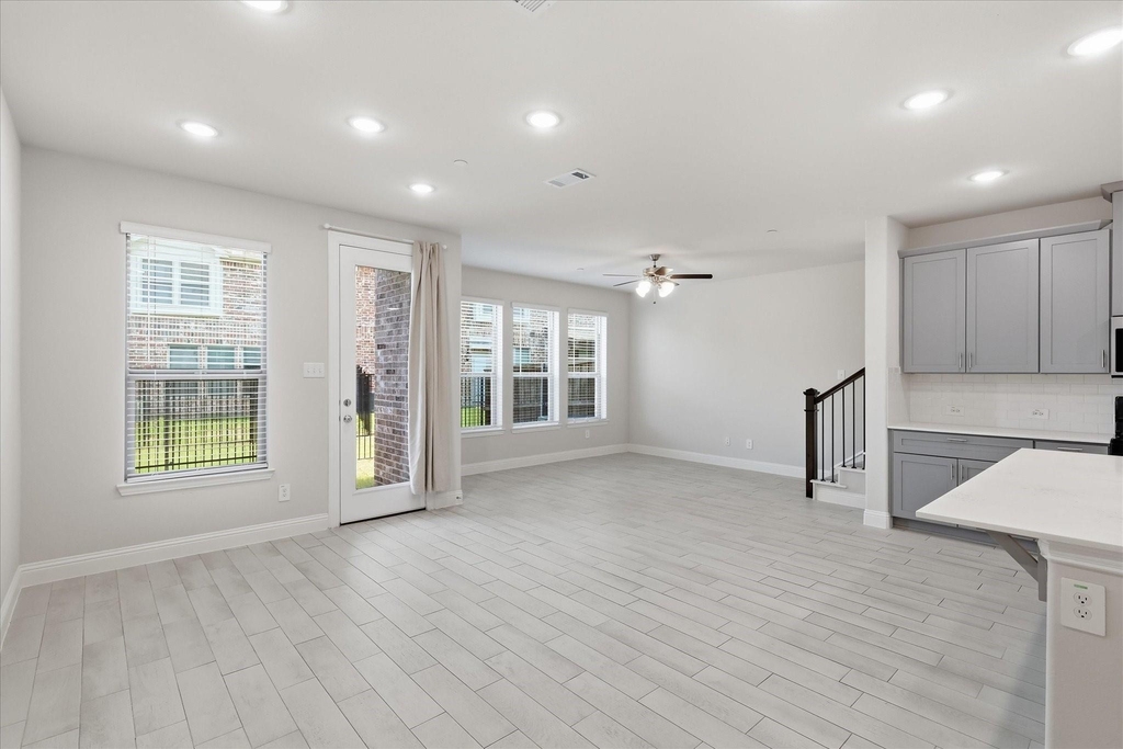 519 Sequoia Street - Photo 1