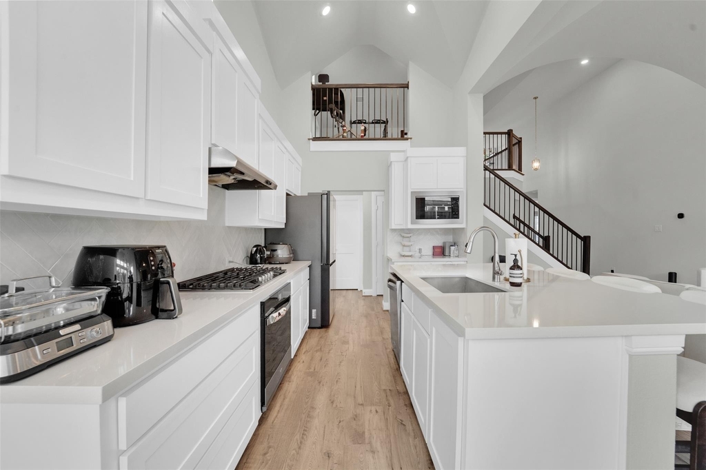 3520 Helios Lane - Photo 10