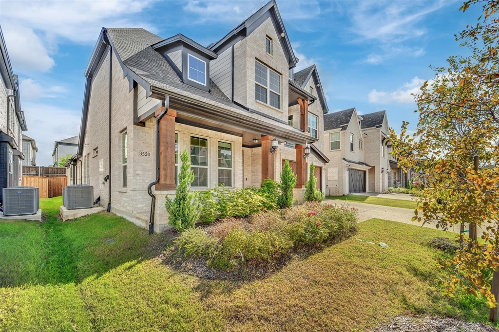 3520 Helios Lane - Photo 2