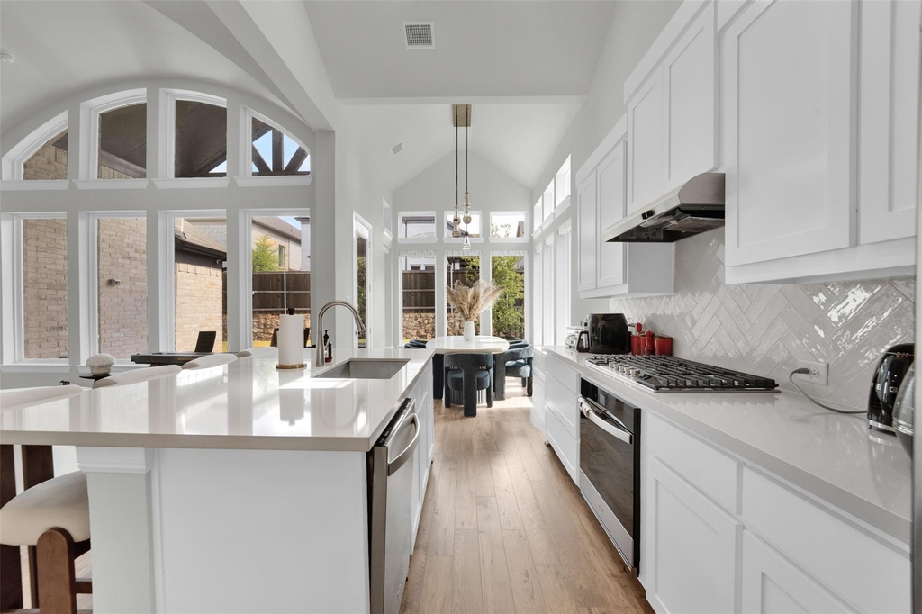 3520 Helios Lane - Photo 7
