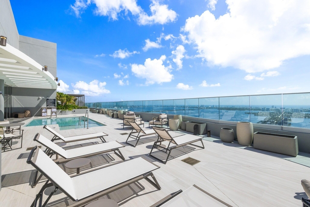 1400 Biscayne Boulevard - Photo 47