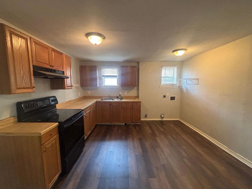 521 Ruth Street - Photo 7
