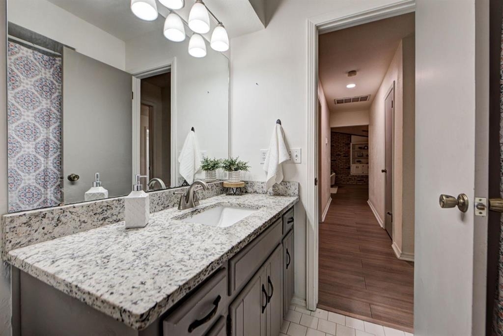 1030 Walsh Lane - Photo 38
