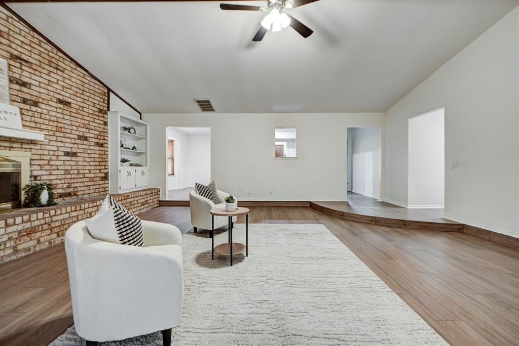 1030 Walsh Lane - Photo 10