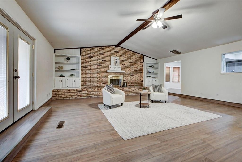 1030 Walsh Lane - Photo 9