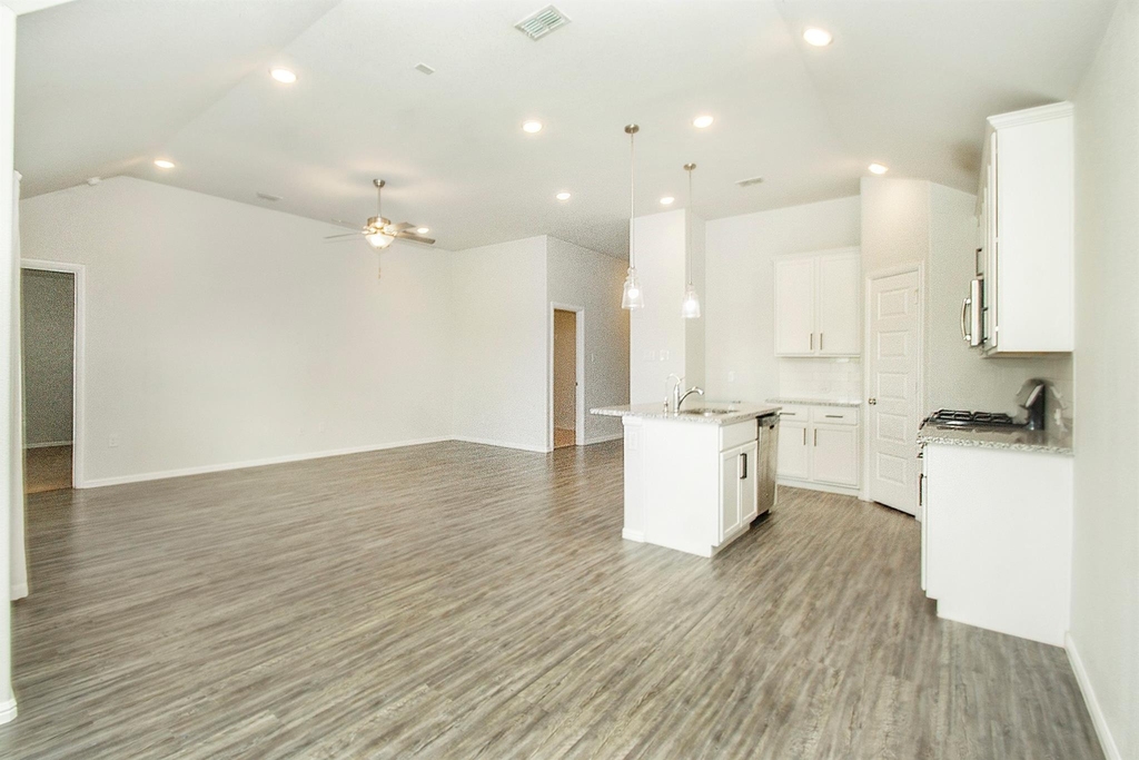 8840 Landergin Mesa Drive - Photo 2