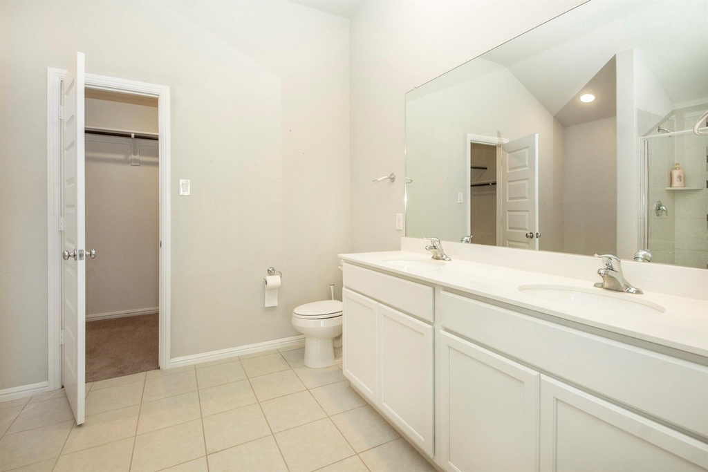 8840 Landergin Mesa Drive - Photo 14