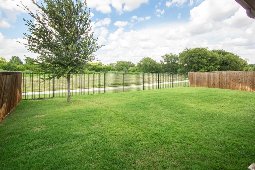 8840 Landergin Mesa Drive - Photo 21