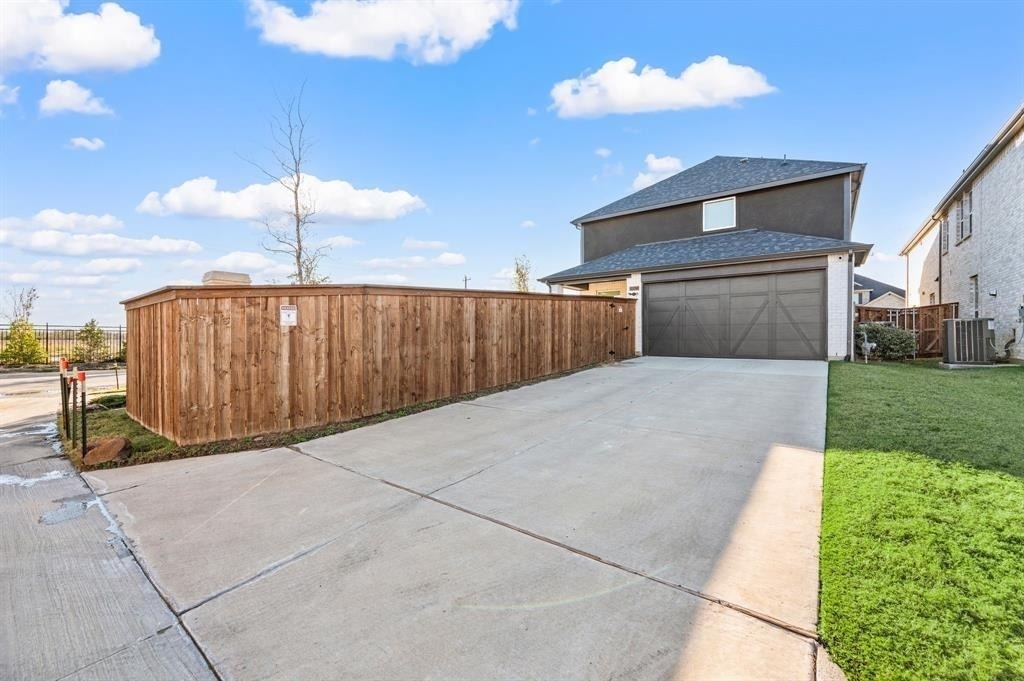2856 Chester Drive - Photo 34