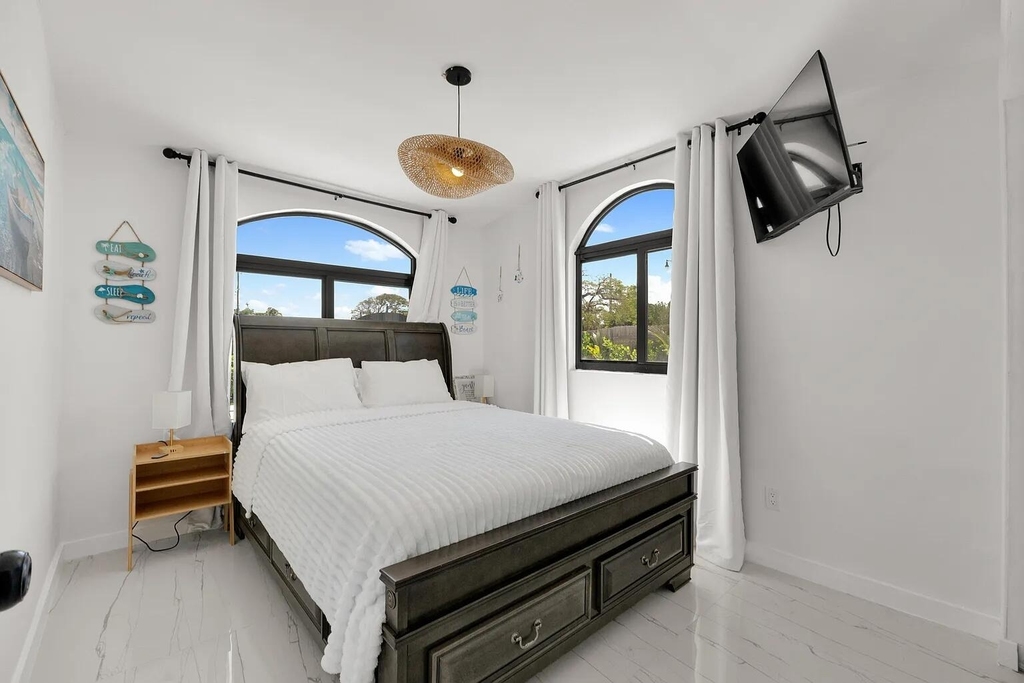 1433 Ne 53rd Court - Photo 8