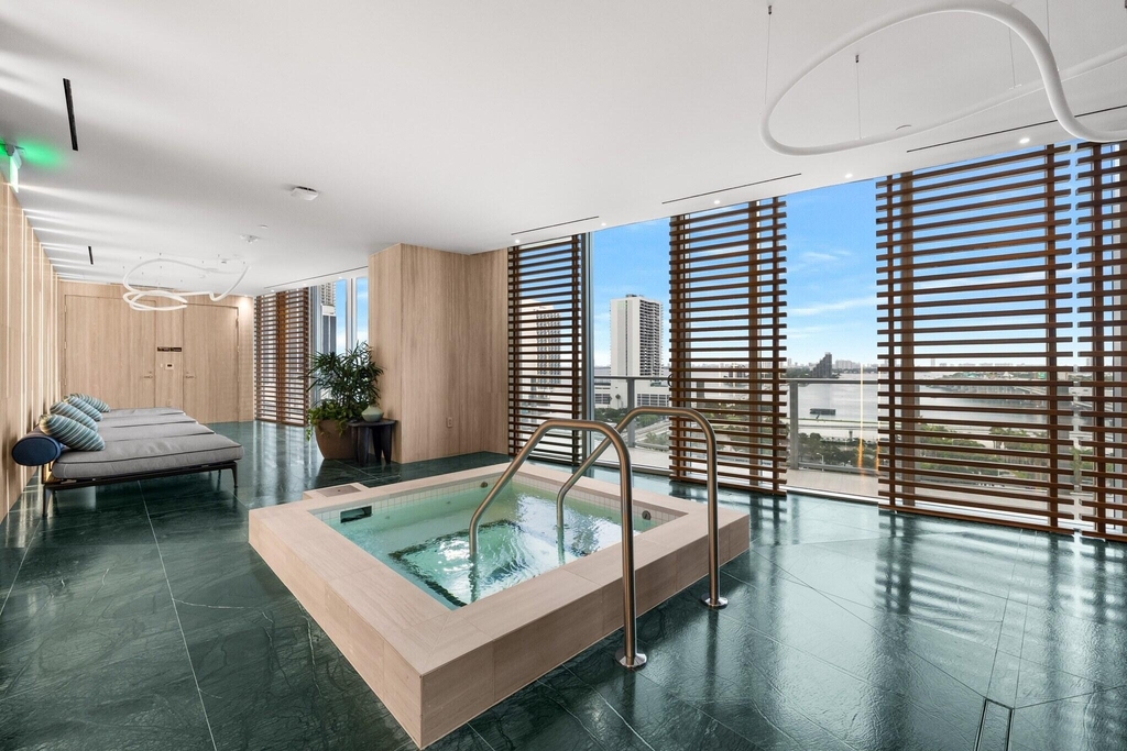 1400 Biscayne Boulevard - Photo 35