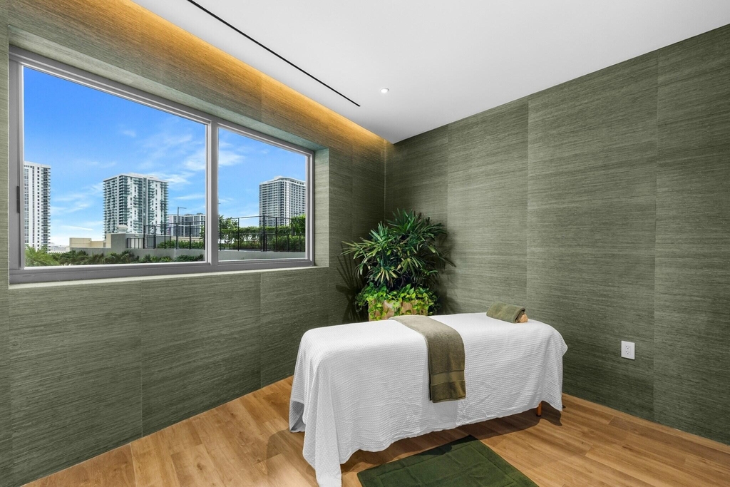 1400 Biscayne Boulevard - Photo 40