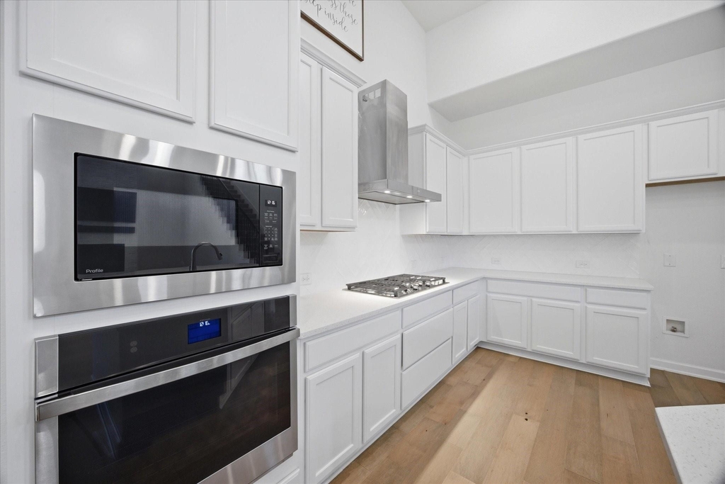 1815 Navarre Way - Photo 12