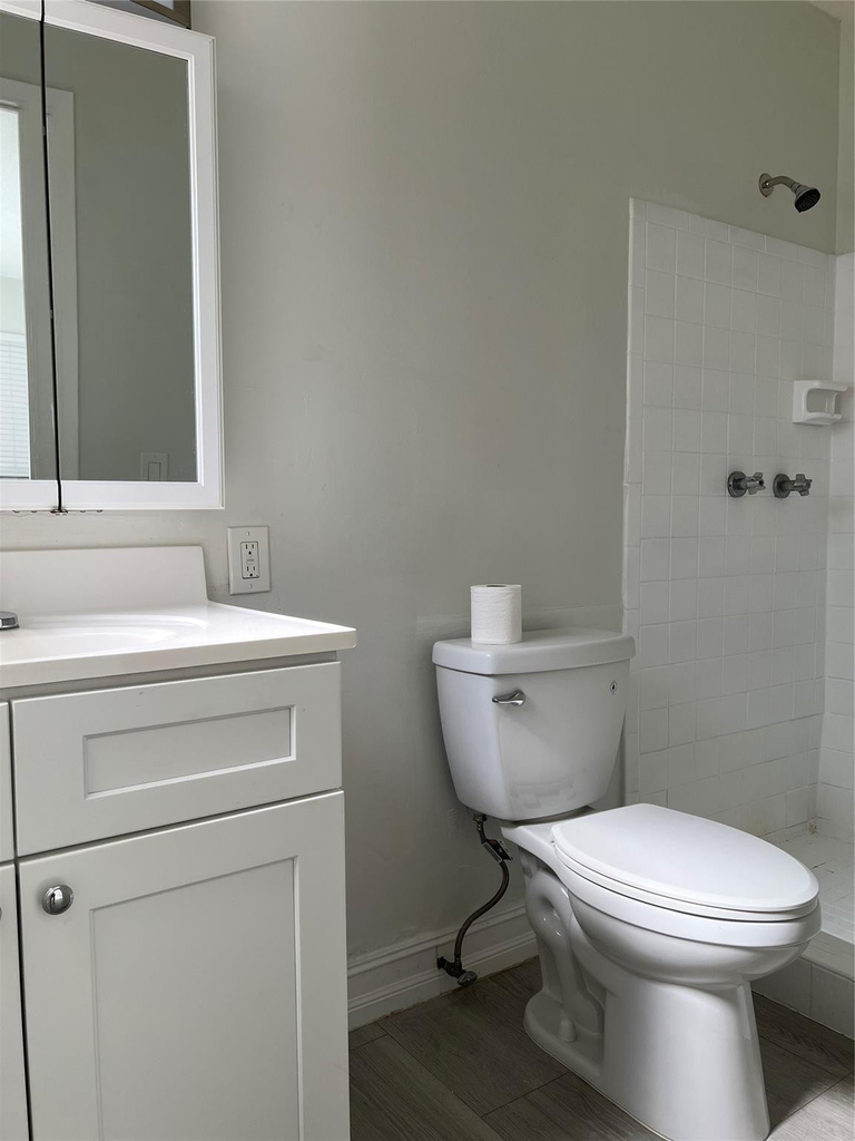 610 Ne 29th Drive - Photo 25