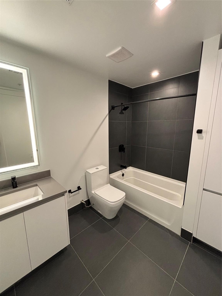 1801 N Pearl Street - Photo 15
