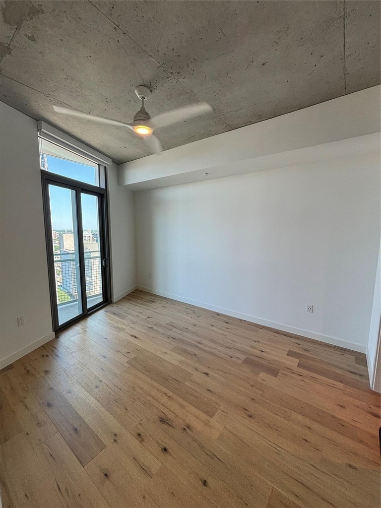 1801 N Pearl Street - Photo 8