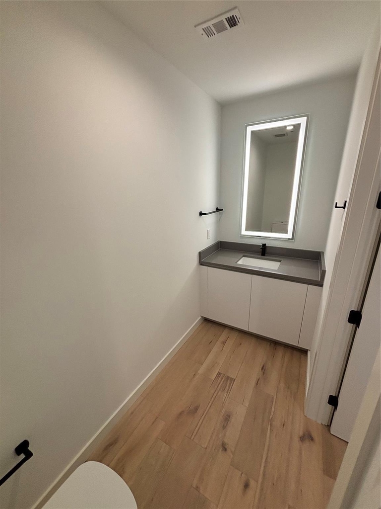 1801 N Pearl Street - Photo 22