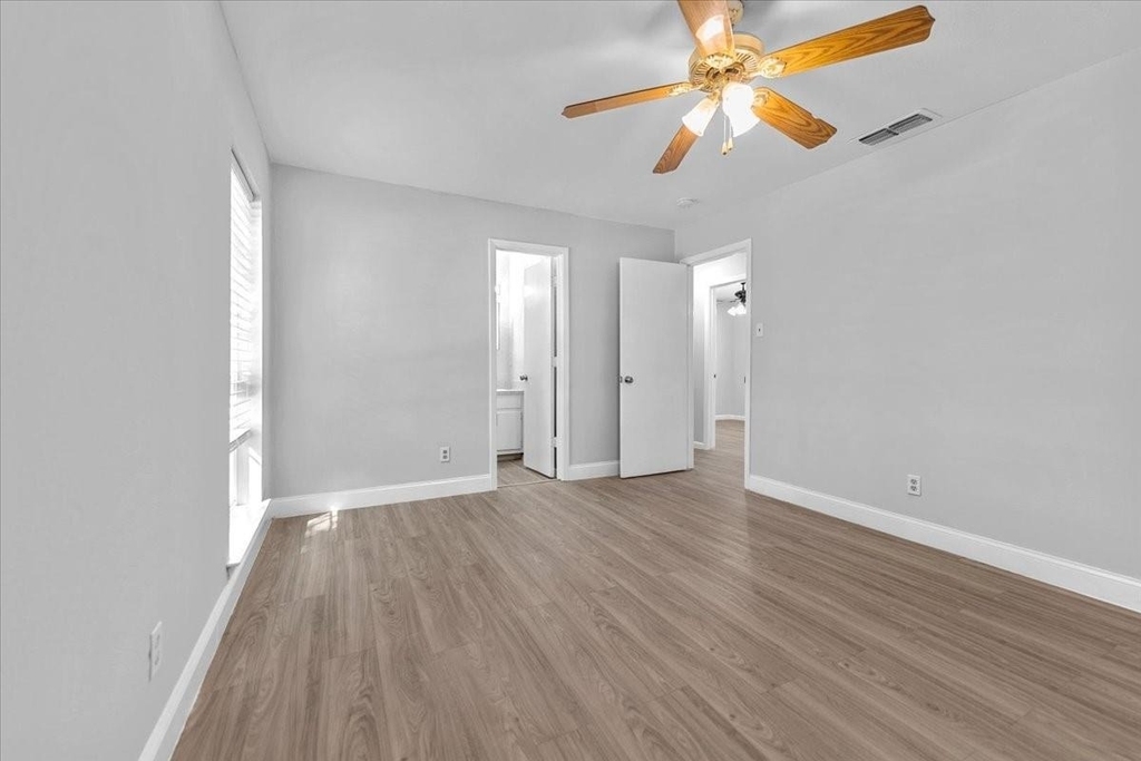 901 Wandering Way Drive - Photo 14