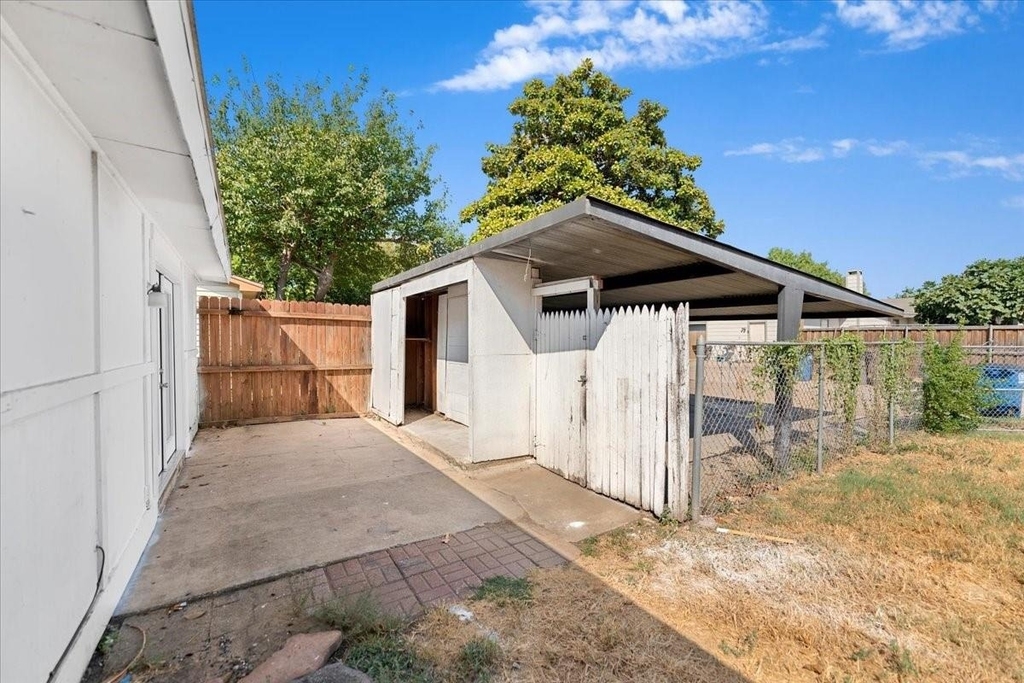 901 Wandering Way Drive - Photo 24