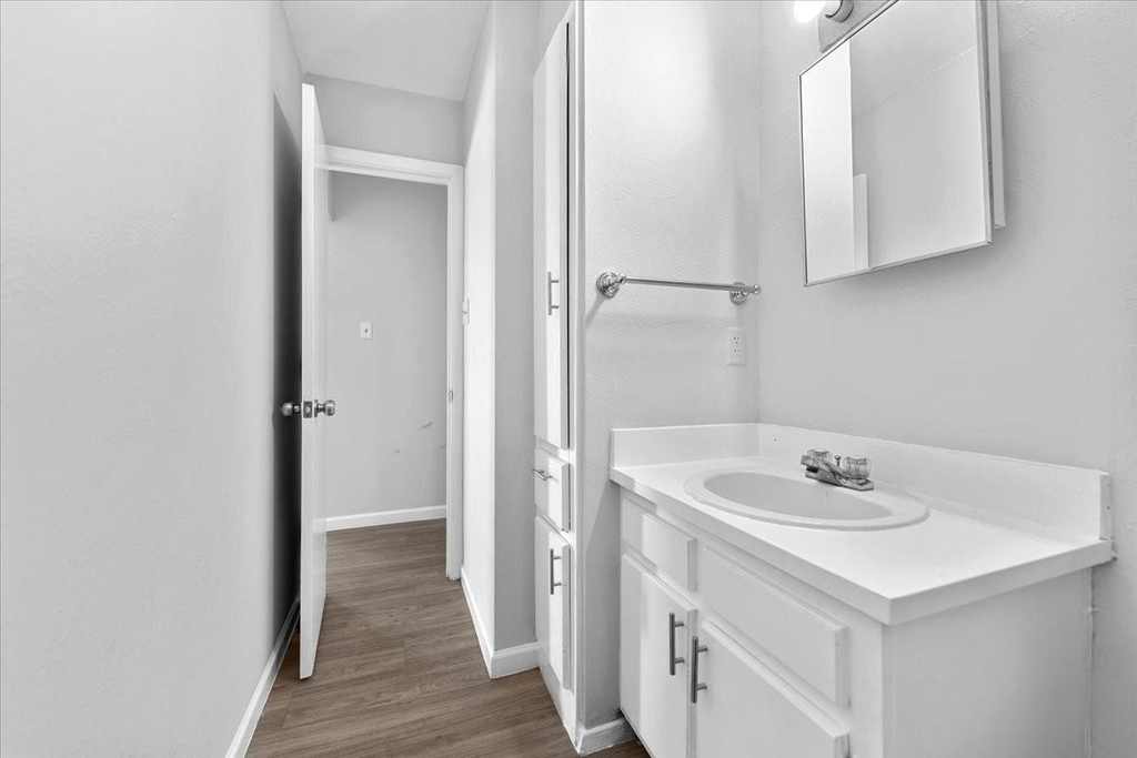 901 Wandering Way Drive - Photo 19