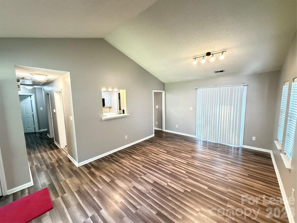 8006 Maxwelton Drive - Photo 4